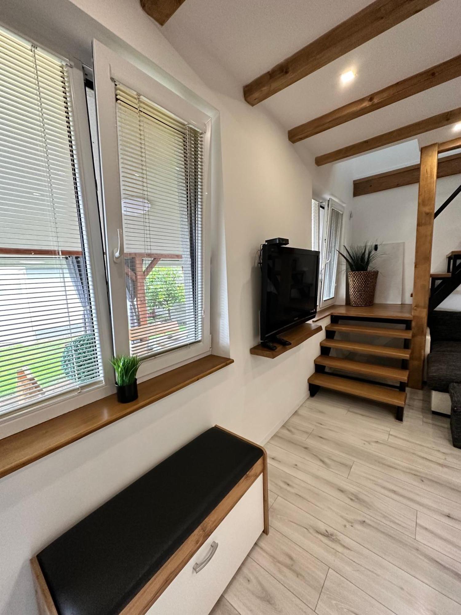 Vikendovy Dom Hlboka Villa Dunajska Streda Luaran gambar